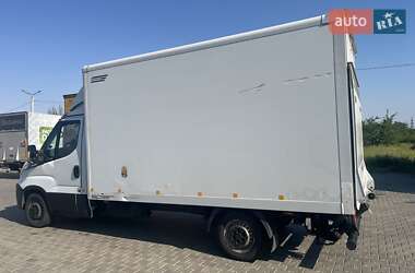 Грузовой фургон Iveco Daily 2016 в 