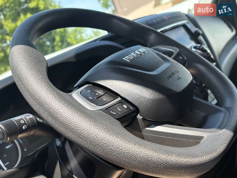 Грузовой фургон Iveco Daily 2021 в Нововолынске