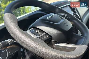 Грузовой фургон Iveco Daily 2021 в 