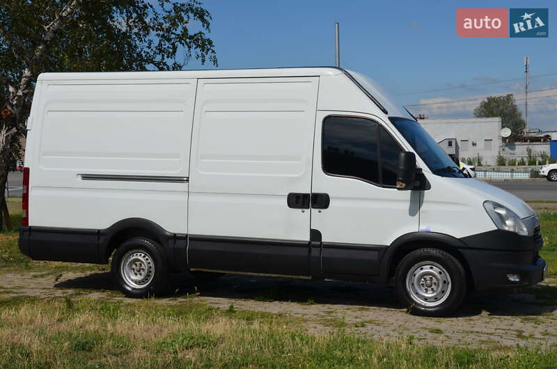 Грузовой фургон Iveco Daily 2014 в Харькове