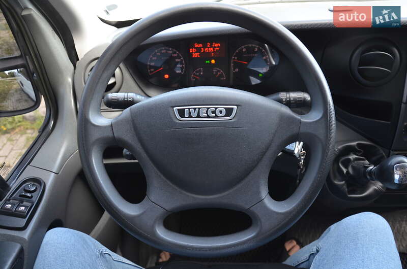Грузовой фургон Iveco Daily 2014 в Харькове