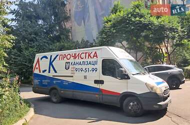 Грузовой фургон Iveco Daily 2014 в 