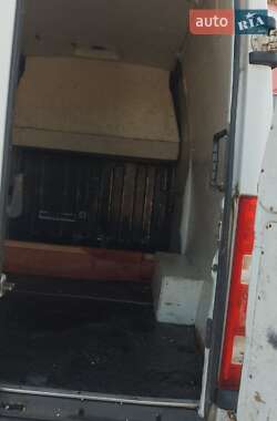Грузовой фургон Iveco Daily 2009 в 