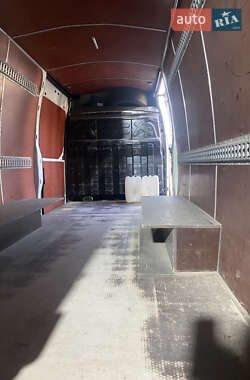 Грузовой фургон Iveco Daily 2016 в 