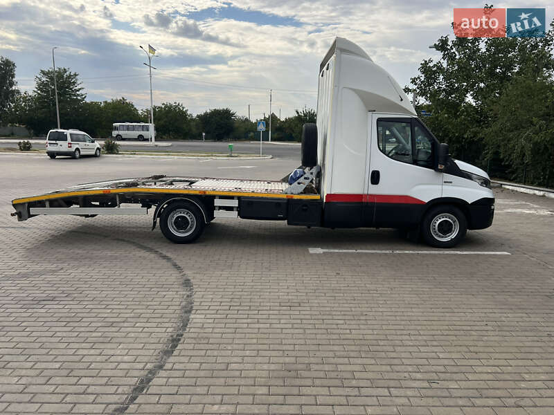 Евакуатор Iveco Daily 2016 в Ізмаїлі