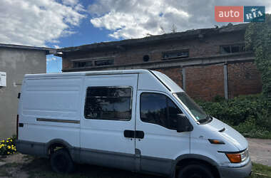 Грузопассажирский фургон Iveco Daily 2000 в 