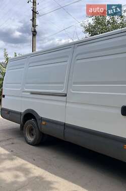 Грузовой фургон Iveco Daily 2006 в 