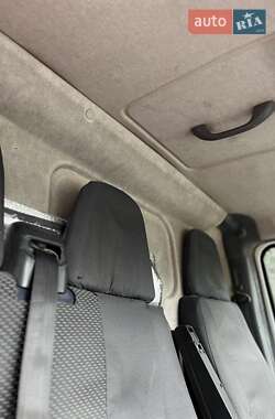 Грузовой фургон Iveco Daily 2006 в 