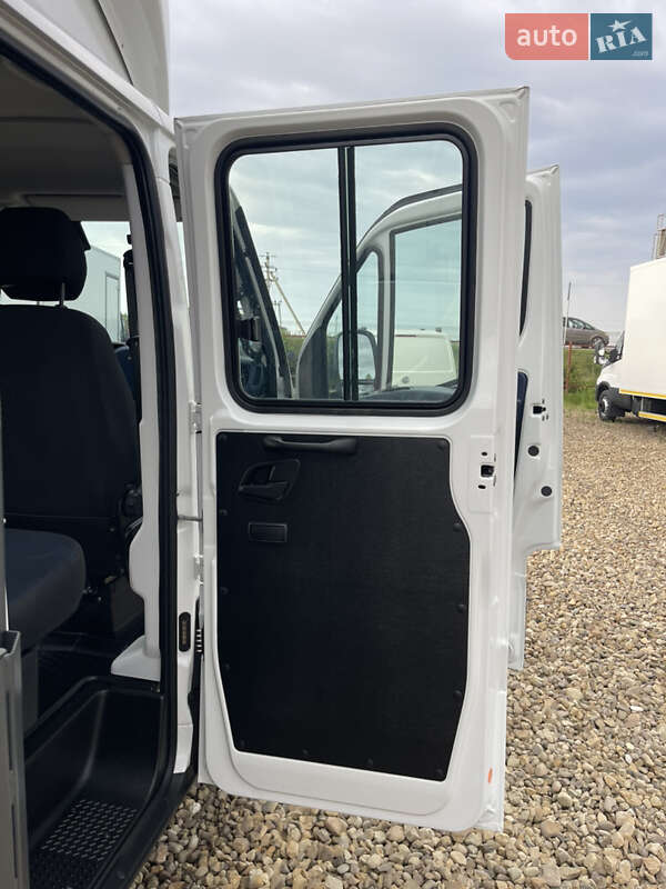 Грузовой фургон Iveco Daily 2019 в Львове
