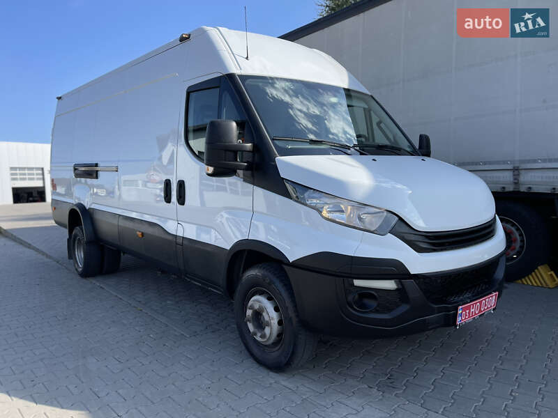 Грузовой фургон Iveco Daily 2018 в Луцке