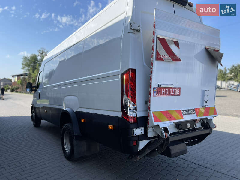 Грузовой фургон Iveco Daily 2018 в Луцке