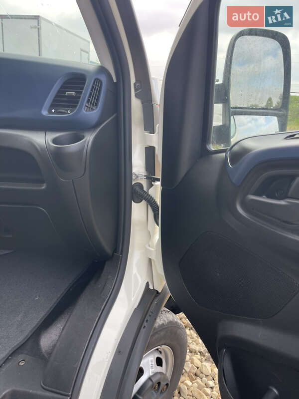 Грузовой фургон Iveco Daily 2020 в Львове