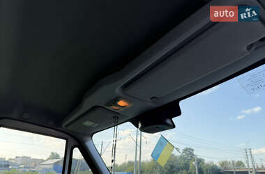 Вантажний фургон Iveco Daily 2016 в Львові