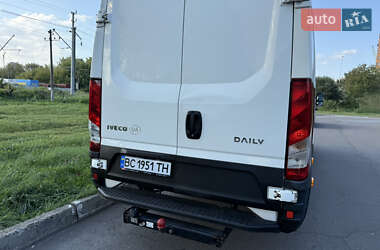 Вантажний фургон Iveco Daily 2016 в Львові