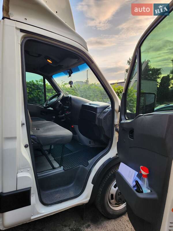 Вантажний фургон Iveco Daily 2006 в Києві