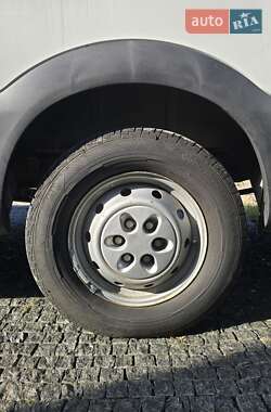Грузовой фургон Iveco Daily 2009 в 