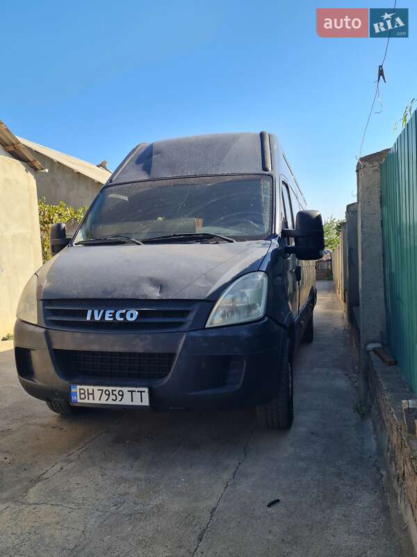 Грузовой фургон Iveco Daily 2007 в Одессе
