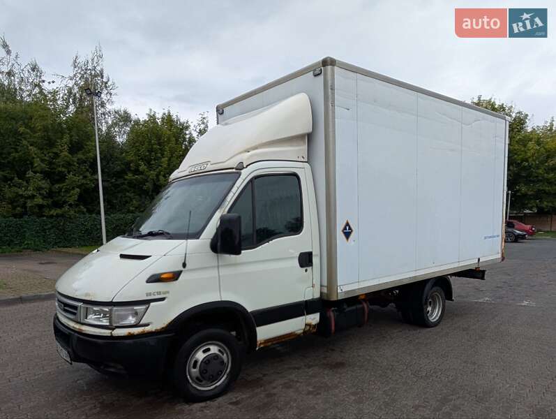 Грузовой фургон Iveco Daily 2005 в Ровно