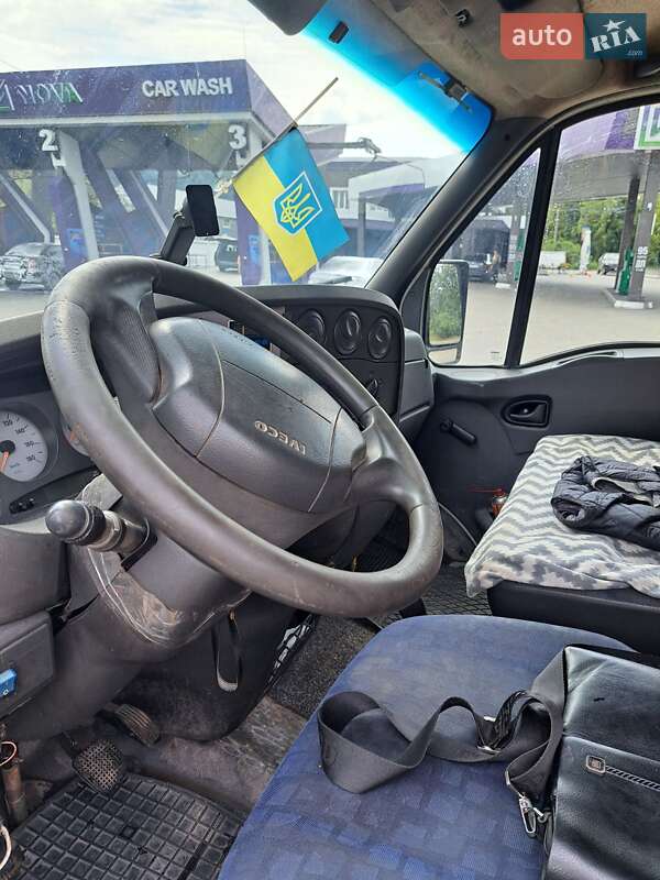 Грузопассажирский фургон Iveco Daily 2000 в Черновцах