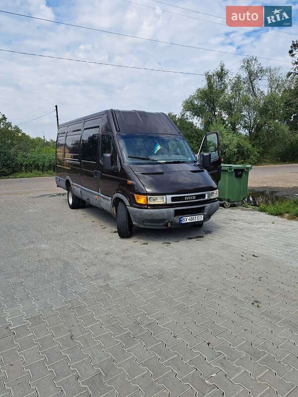 Грузопассажирский фургон Iveco Daily 2000 в Черновцах