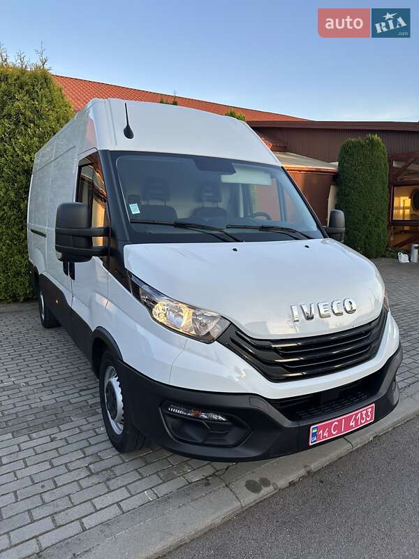 Грузовой фургон Iveco Daily 2023 в Рава-Русской