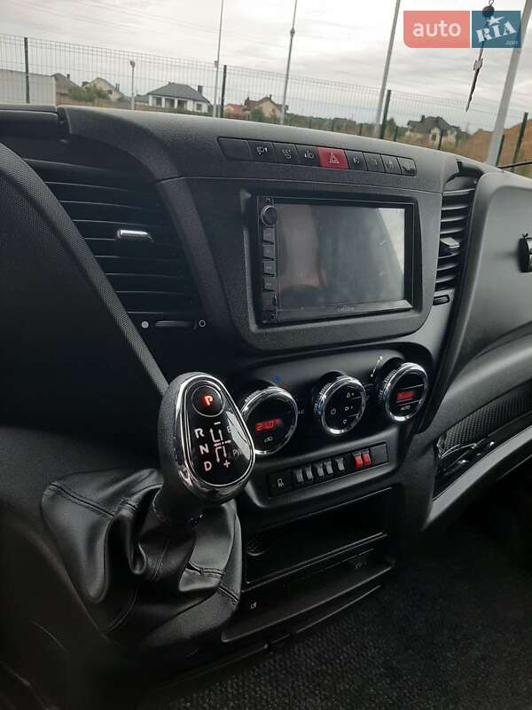 Микроавтобус Iveco Daily 2016 в Луцке