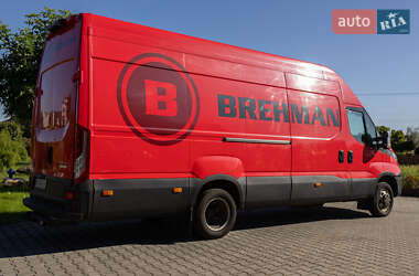 Грузовой фургон Iveco Daily 2015 в 