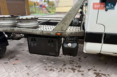Эвакуатор Iveco Daily 2006 в 