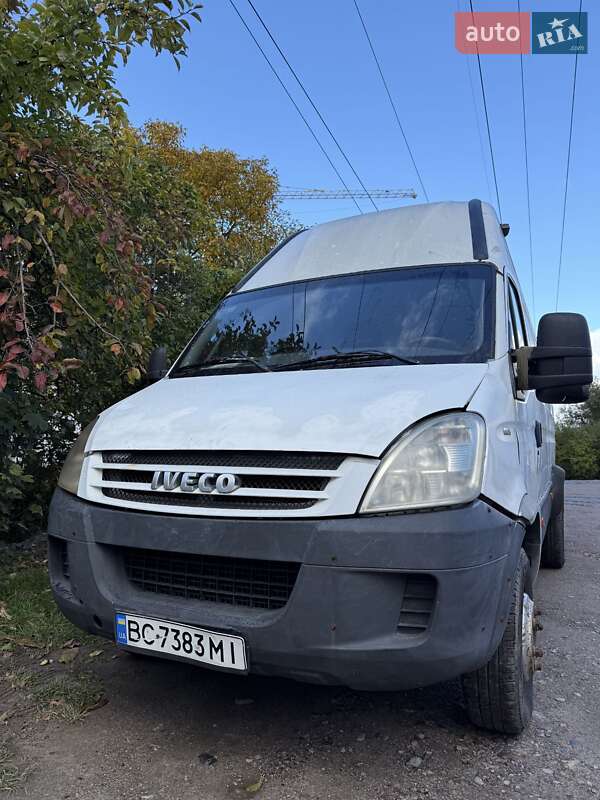 Грузовой фургон Iveco Daily 2007 в Львове фото 4 Грузовой фургон Iveco Daily 2007 в Львове