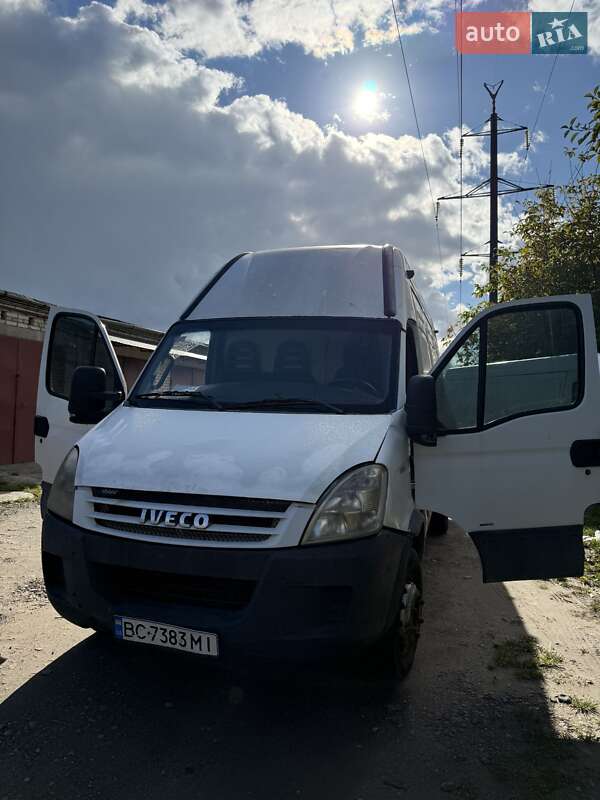 Грузовой фургон Iveco Daily 2007 в Львове фото Грузовой фургон Iveco Daily 2007 в Львове
