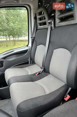 Вантажний фургон Iveco Daily 2012 в 