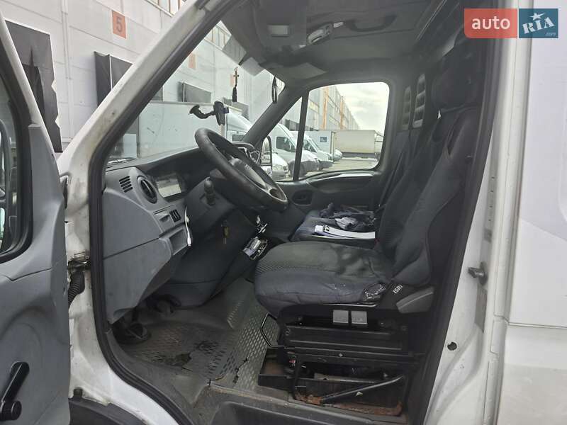 Вантажний фургон Iveco Daily 2007 в Києві фото 6 Вантажний фургон Iveco Daily 2007 в Києві