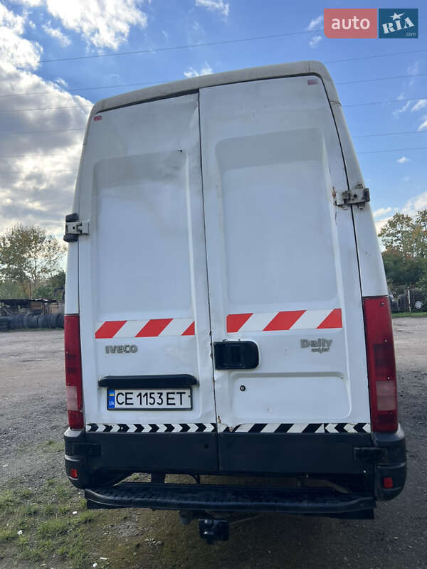 Вантажний фургон Iveco Daily 2002 в Чернівцях фото 4 Вантажний фургон Iveco Daily 2002 в Чернівцях
