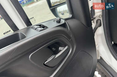 Автовоз Iveco Daily 2017 в Стрые