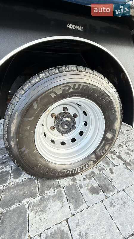 Вантажний фургон Iveco Daily 2018 в Львові