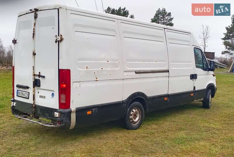 Мікроавтобус вантажний (до 3,5т) Iveco Daily 2002 в Хмельницькому фото 4 Мікроавтобус вантажний (до 3,5т) Iveco Daily 2002 в Хмельницькому