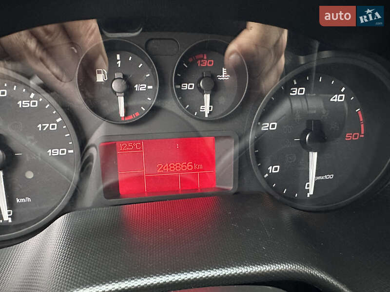 Эвакуатор Iveco Daily 2019 в Запорожье