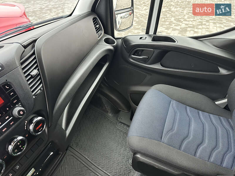 Эвакуатор Iveco Daily 2019 в Запорожье