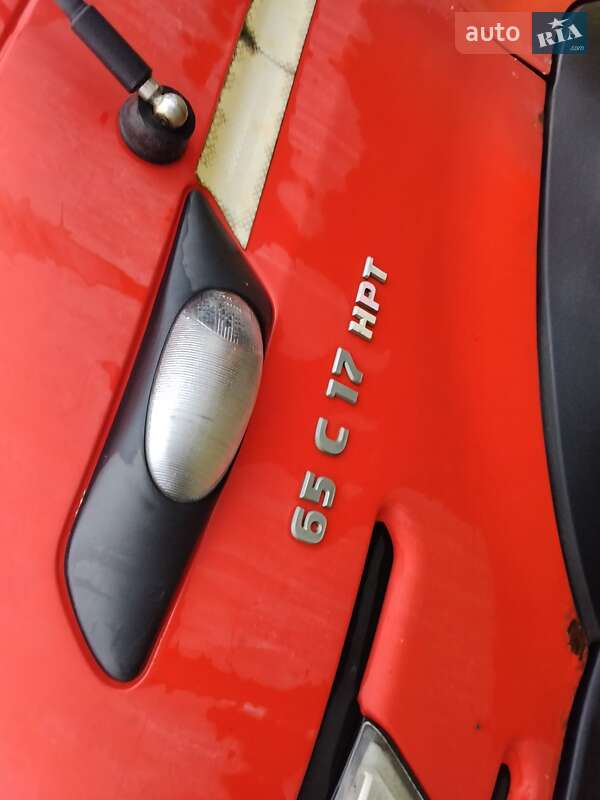 Грузовой фургон Iveco Daily 2004 в Краковце фото 5 Грузовой фургон Iveco Daily 2004 в Краковце