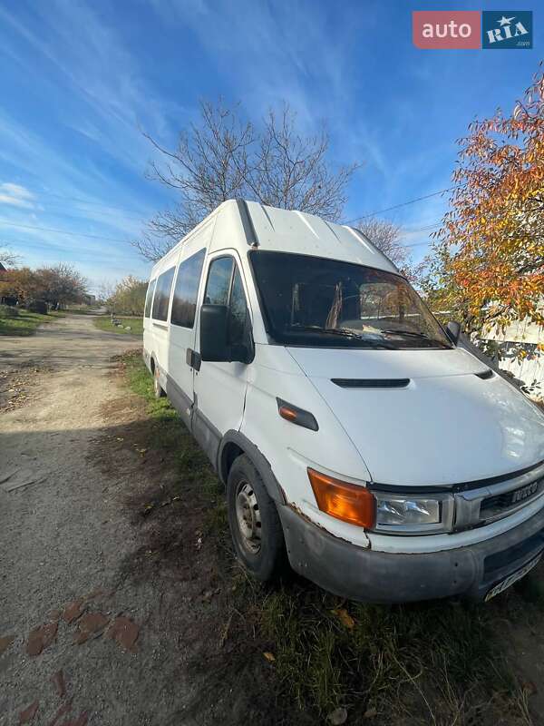 Мікроавтобус Iveco Daily 2001 в Таращі