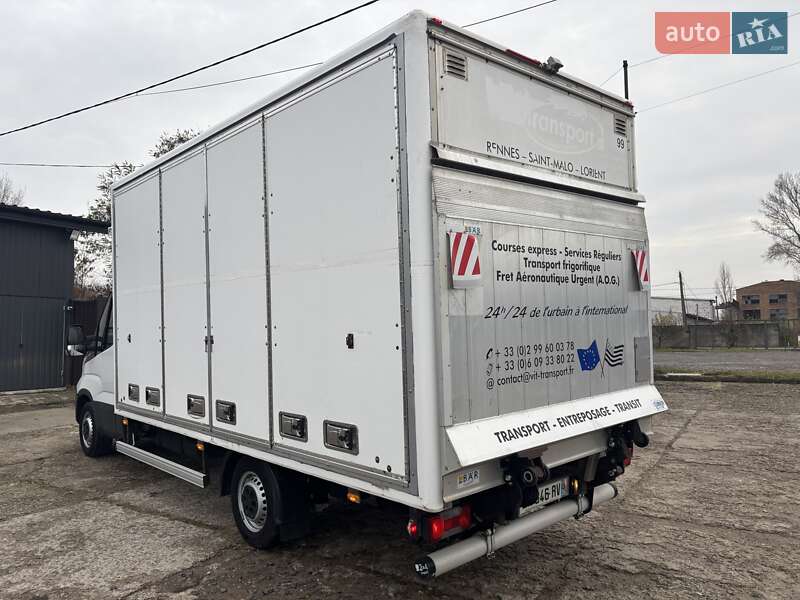 Вантажний фургон Iveco Daily 2018 в Нововолинську