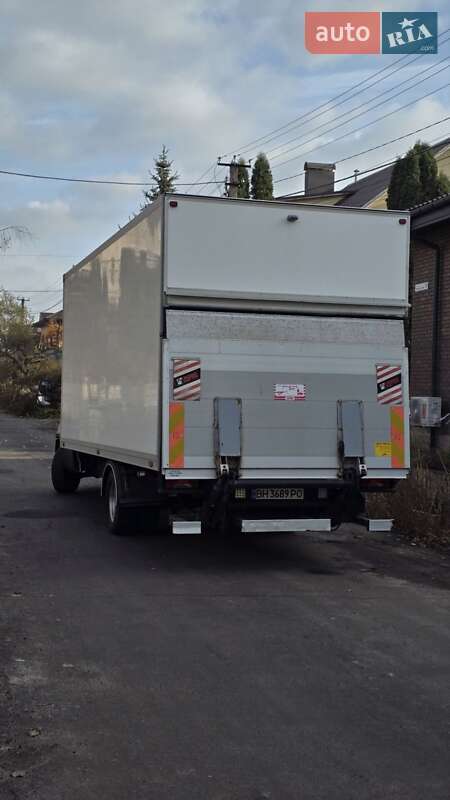 Грузовой фургон Iveco Daily 2015 в Киеве