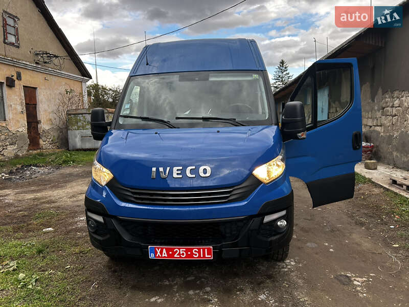 Грузовой фургон Iveco Daily 2019 в Кельменцах
