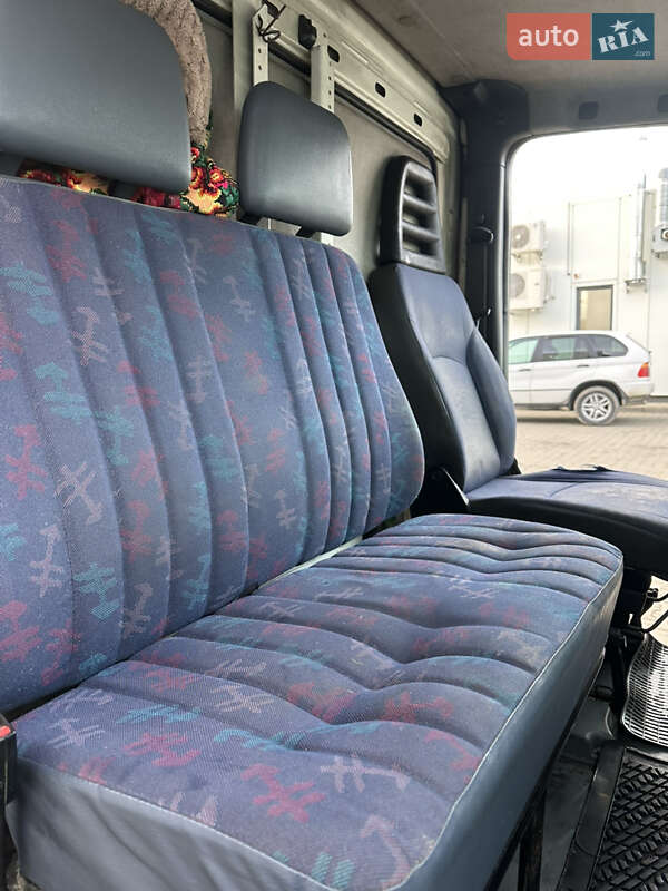 Для перевозки животных Iveco Daily 2005 в Черновцах