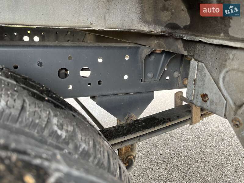 Грузовой фургон Iveco Daily 2012 в Мукачево