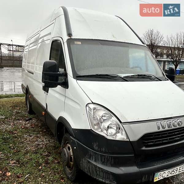 Микроавтобус грузовой (до 3,5т) Iveco Daily 2013 в Киеве фото 2 Микроавтобус грузовой (до 3,5т) Iveco Daily 2013 в Киеве