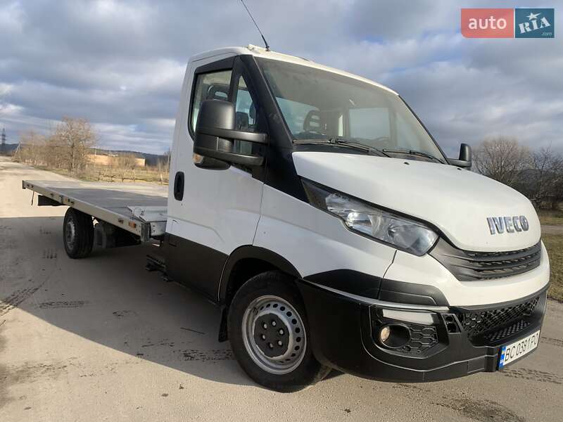 Вантажний фургон Iveco Daily 2016 в Золочеві