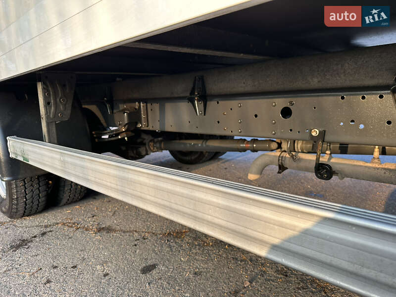 Грузовой фургон Iveco Daily 2018 в Ровно