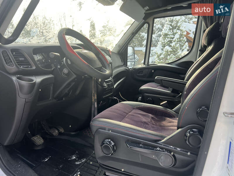 Автовоз Iveco Daily 2017 в Дубно