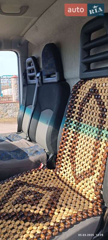 Грузовик Iveco Daily 2013 в Калиновке